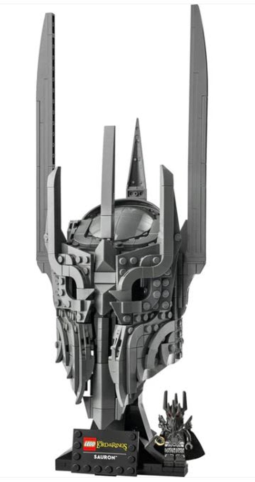 LEGO Icons Sauron’s Helmet 11373 Lord of the Rings - First-Ever Helmet with Minifigure
